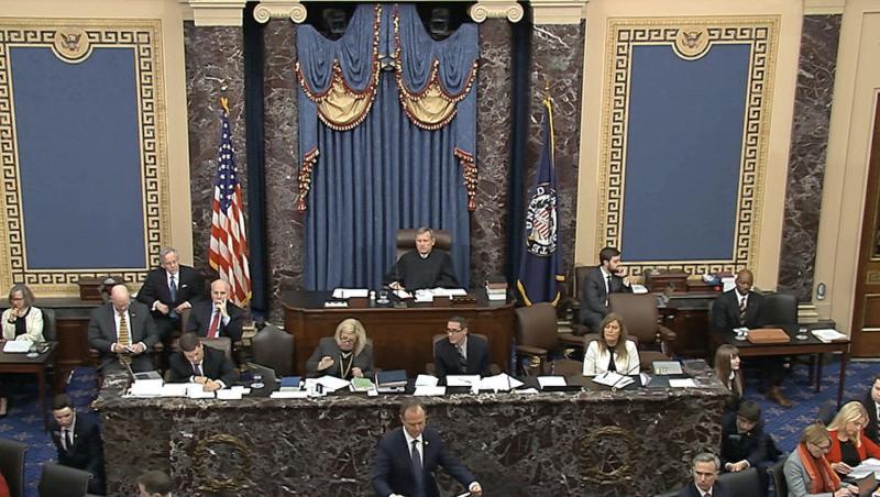 Videostandbild aus dem US-Senat: Der demokratische Kongressabgeordnete Adam Schiff, Vorsitzender des Geheimdienstausschusses, spricht während des Amtsenthebungsverfahrens gegen US-Präsident Trump. Videostandbild aus dem US-Senat: Der demokratische Kongressabgeordnete Adam Schiff, Vorsitzender des Geheimdienstausschusses, spricht während des Amtsenthebungsverfahrens gegen US-Präsident Trump.