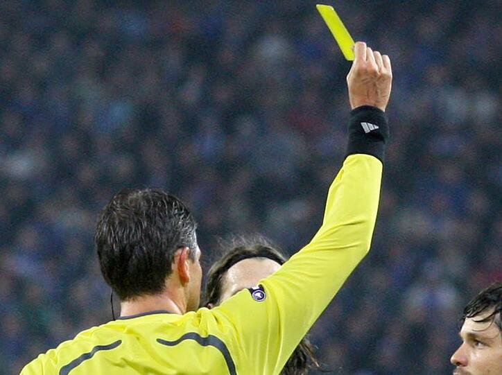Ohne Schiris geht es nicht - die Referees in Schottland fordern mehr Respekt.