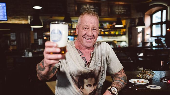 Hier war er noch Wirt im Bachmaier Hofbräu (Archivbild).