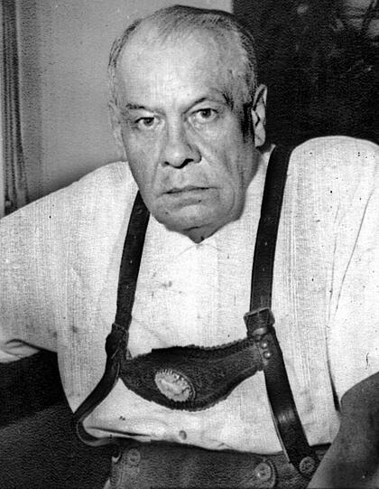 Oskar Maria Graf (1894 &ndash; 1967)- Eigentlich war er gelernter Bäcker, doch Oskar Maria Graf wurde zu einem der bedeutendsten bayerischen Schriftsteller. Er starb in New York.