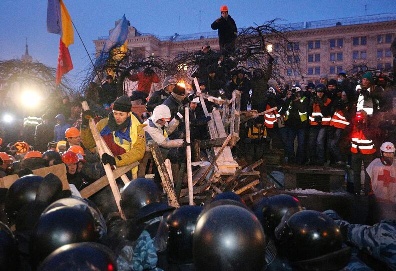Bilder von den Protesten in der Ukraine. Die Gewalt der Regierung wird von Tag zu Tag härter.