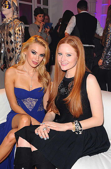 Die Models Anastasia Plewka (l.) und Barbara Meier.