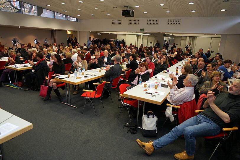 Gut besucht: der SPD-Parteitag am Samstag im Gewerkschaftshaus. Die Delegierten diskutierten den ganzen Tag.