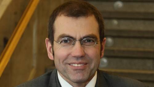 "Herkulesarbeit" für Harry Riedel. "Herkulesarbeit" für Harry Riedel.