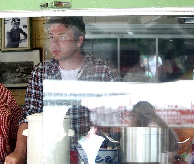 Starkoch Jamie Oliver in München