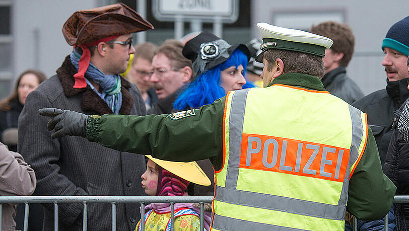 Die 15-Jährige wandte sich sofort an die Polizei. Die 15-Jährige wandte sich sofort an die Polizei.