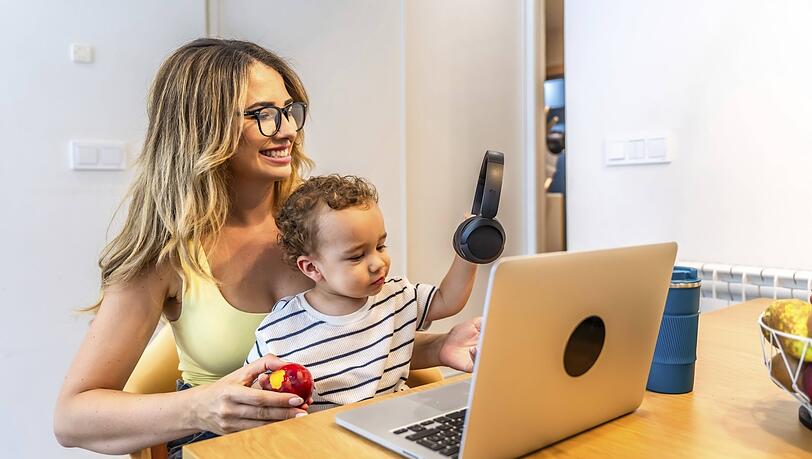 In der Teilzeitfalle, weil das Kind betreut werden muss? Auch das ist schlecht fürs Rentensystem, sagt Engelmeier.