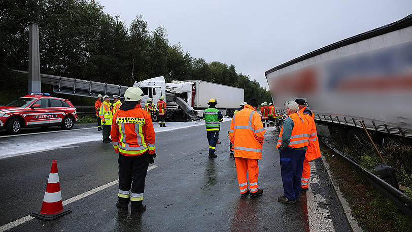Die Bilder vom spektakulären Unfall auf der A9.