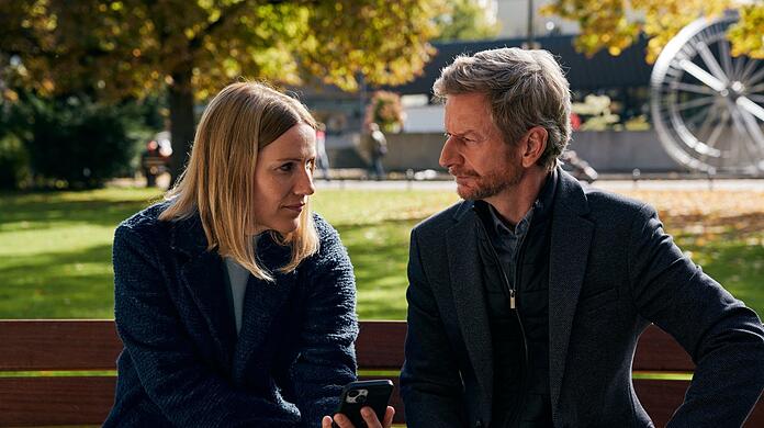 Kommissarin Anna Leitner (Bettina Lamprecht) und der Psychologe Stefan Schwab (Michael Kessler) sind ein gutes Team.