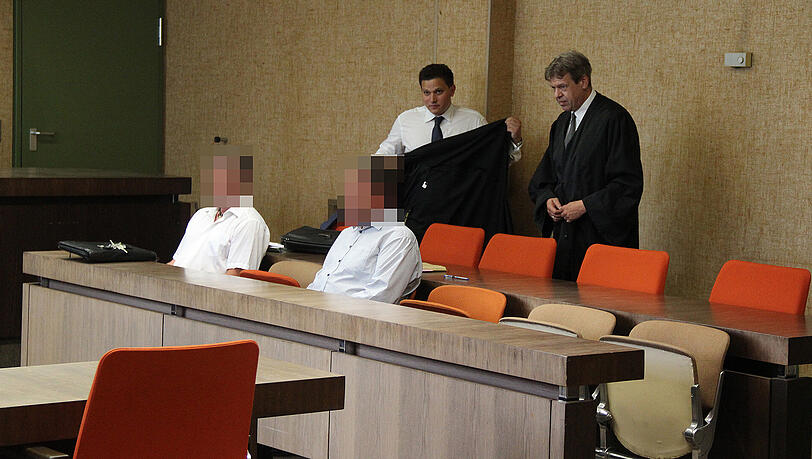 Sie sollen sich als LKA-Beamte ausgegeben haben Sie sollen sich als LKA-Beamte ausgegeben haben