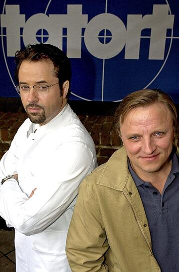 Die absolute Quoten-Mehrheit holt der Sonntag-Abend Krimiklassiker &bdquo;Tatort&ldquo; bei der ARD: Mit 12,11 Millionen Zuschauer verbucht das Duo Jan Josef Liefers/Axel Prahl in der Folge "Das Wunder von Wohlbeck" am 25. November den besten Wert der Reihe seit 1993.