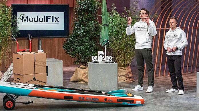 Die Brüder Martin (links) und Michi Kopp haben ein Spanngurtsystem namens "ModulFix" entwickelt.