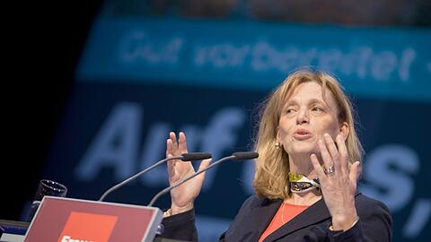 Bundesfamilienministerin Karin Prien beklagt einen Mangel an weiblichen Führungspersonen in der CDU.