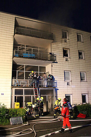 Die Bilder vom Feuerwehreinsatz in Waldkraiburg.