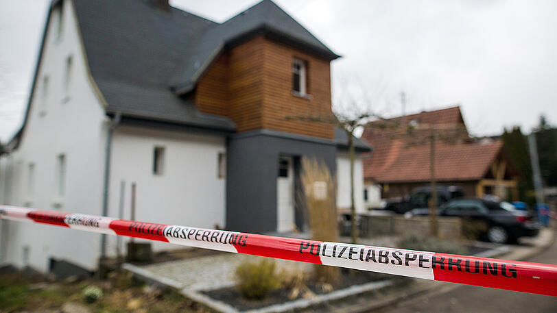 In diesem Haus kam es zu einem schrecklichen Vorfall. Was genau passiert ist, darüber gibt es noch keine Informationen.