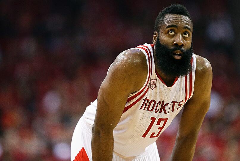 PLATZ 9 - JAMES HARDEN: Der Amerikaner, bekannt durch seinen markanten Bart, darf sich jährlich über 46,6 Millionen Dollar auf seinem Konto freuen.