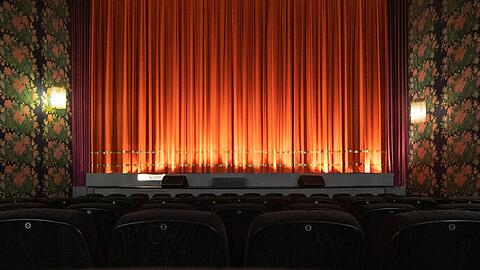 In diesem Jahr sind wieder mehr Menschen ins Kino gegangen. Allerdings wurde das Vor-Corona-Niveau von 2019 noch nicht erreicht.