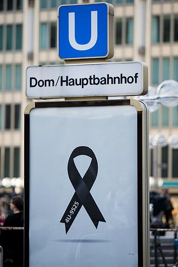 Weitere Bilder rund um den Gedenkgottesdienst in Köln.