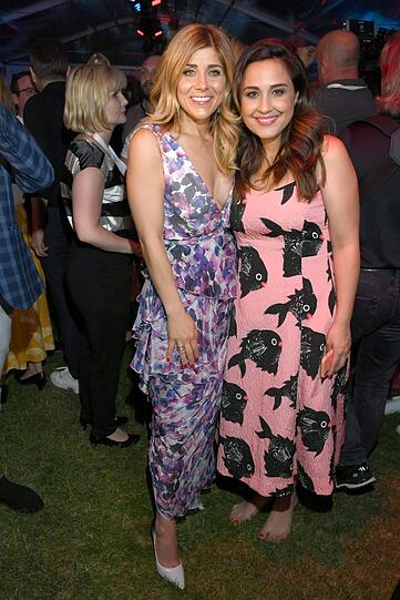 Die Moderatorinnen Panagiota Petridou und Nina Moghaddam.