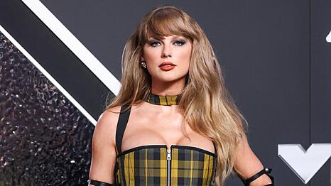 Taylor Swift hat einem kleinen Fan ein besonderes Geschenk gemacht.
