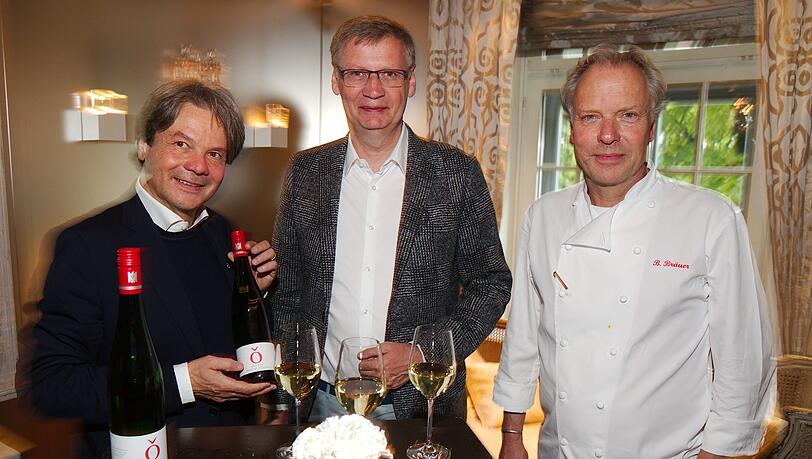 Feinkost-Chef Michael Käfer mit Günther Jauch und Sternekoch Bobby Bräuer