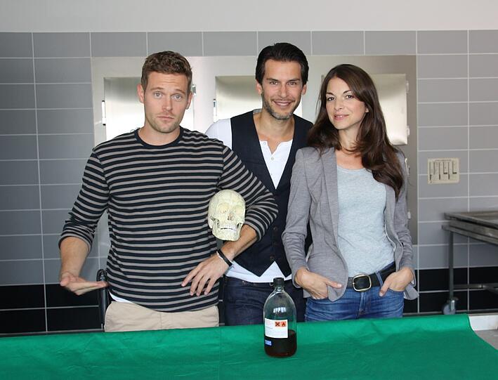 Joscha Kiefer (li.) mit Florian Odendahl und Bianca Hein