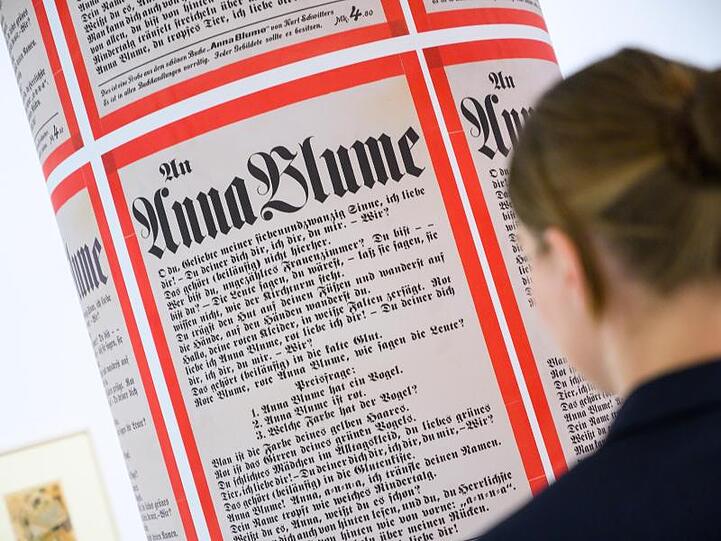 "Gedicht an Anna Blume" (1920) von Kurt Schwitters im Sprengel Museum Hannover.