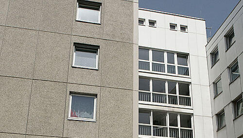 In diesem Haus in der Chiemgauer Straße geschah der schreckliche Mord. In diesem Haus in der Chiemgauer Straße geschah der schreckliche Mord.