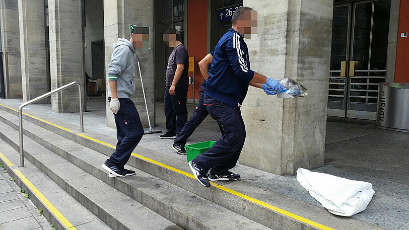 Ebola-Verdacht am Hauptbahnhof in München: Die Bilder vom Polizeieinsatz.