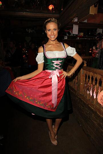 Wie immer perfekt gestylt: Ex-Wiesn-Playmate Alena Gerber.