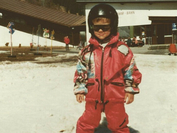 Der kleine Mario Götze auf Skiern