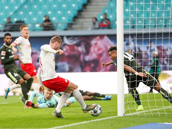 Leipzigs Timo Werner (M) hatte gehörigen Anteil am Leipziger Kantersieg gegen Mainz.