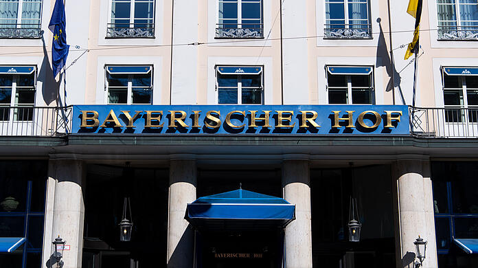 Ort des Geschehens: Das Hotel Bayerischer Hof in München. (Archivbild)