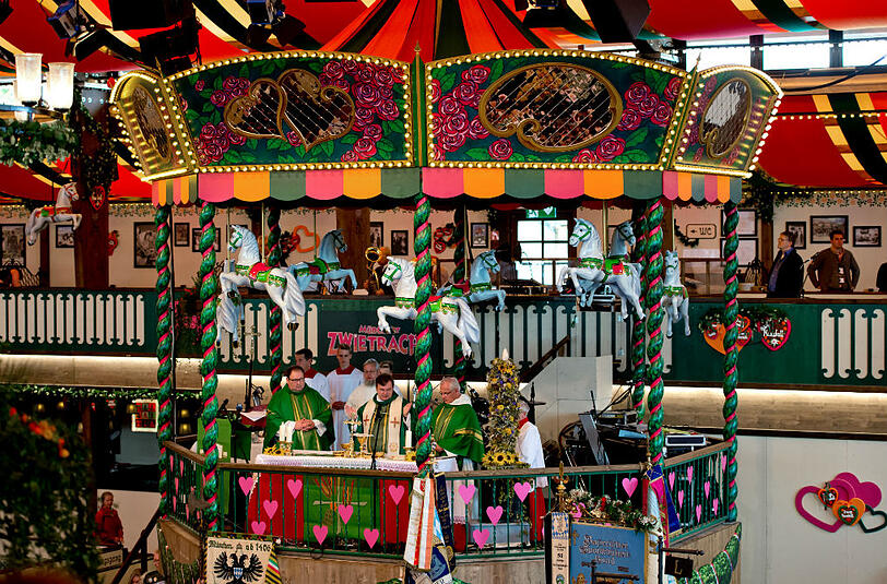 Wiesn-Gottesdienst im Marstall auf der Wiesn.