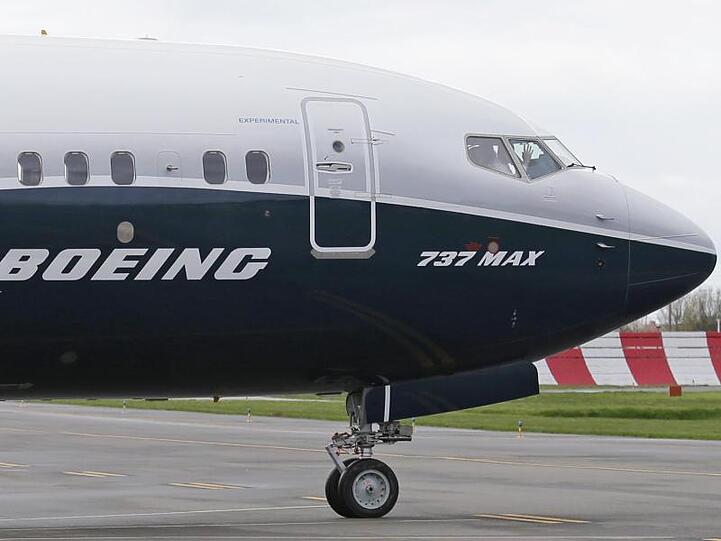 Zwei Abstürze der Baureihen 737 Max innerhalb weniger Monate haben den Flugzeugbauer Boeing in eine schwere Krise gebracht.