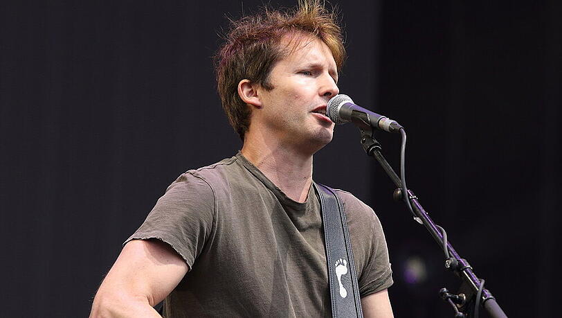 Mit seiner neuen Single "Monsters" wird James Blunt autobiografisch Mit seiner neuen Single "Monsters" wird James Blunt autobiografisch