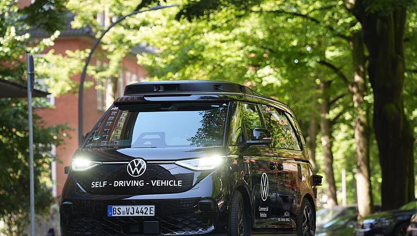 Hamburg will mit Bayern, Baden-Württemberg und Berlin das autonome Fahren in Deutschland voranbringen (Archivbild). Hamburg will mit Bayern, Baden-Württemberg und Berlin das autonome Fahren in Deutschland voranbringen (Archivbild).