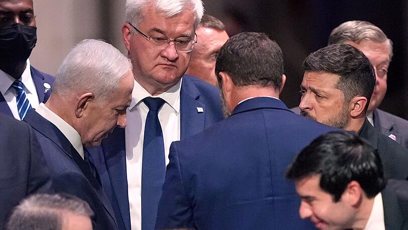Israels Ministerpr&auml;sident Netanjahu und der ukrainische Pr&auml;sident Selenskyj sprachen auch direkt miteinander.