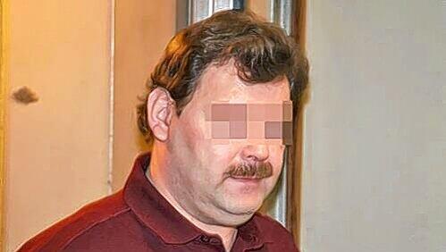 Bezeichnet die Missbrauchs-Vorwürfe seiner Tochter als Lüge: Frank W. (41). Bezeichnet die Missbrauchs-Vorwürfe seiner Tochter als Lüge: Frank W. (41).