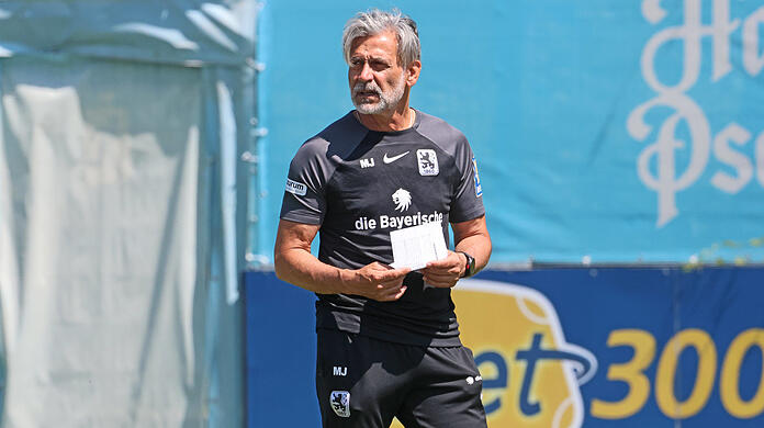 Maurizio Jacobacci hätte gerne vier Punkte mehr auf dem Konto – damit läge der TSV 1860 nach acht Spielen auf Rang zwei.