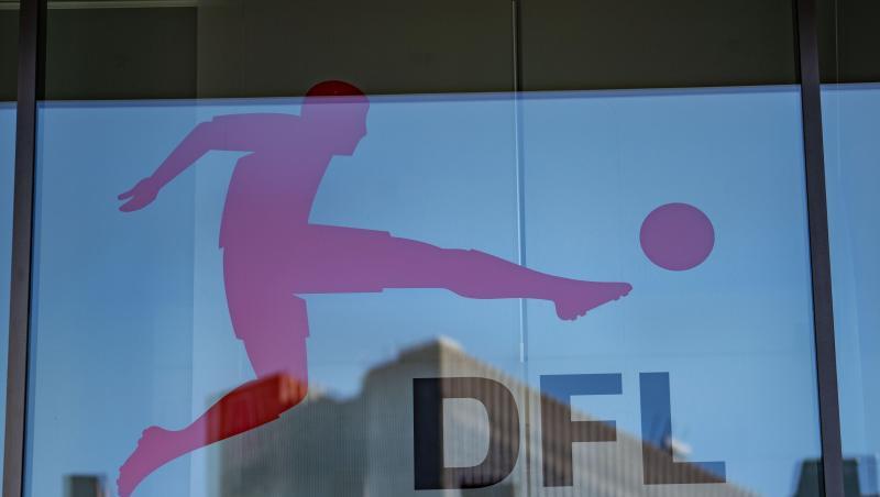 Die 36 DFL-Clubs beraten am Dienstag, wie es in der Corona-Krise weitergeht. Die 36 DFL-Clubs beraten am Dienstag, wie es in der Corona-Krise weitergeht.