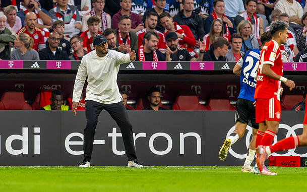 Konnte mit der Leistung des FC Bayern gegen den Hamburger SV zufrieden sein: Trainer Vincent Kompany. Konnte mit der Leistung des FC Bayern gegen den Hamburger SV zufrieden sein: Trainer Vincent Kompany.