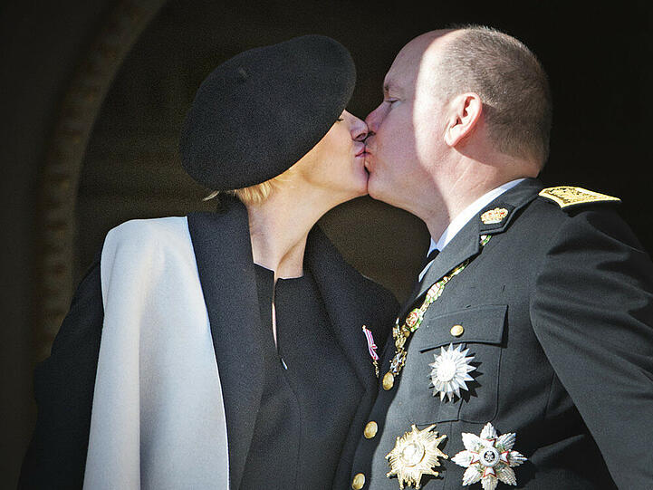 Charlene und Albert von Monaco: So leidenschaftlich zeigen sie sich selten