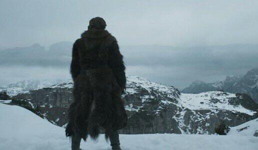 Han Solo (Alden Ehrenreich) ist zurück! In "Solo: A Star Wars Story" werden die Ereignisse zehn Jahre vor "Episode IV" gezeigt.