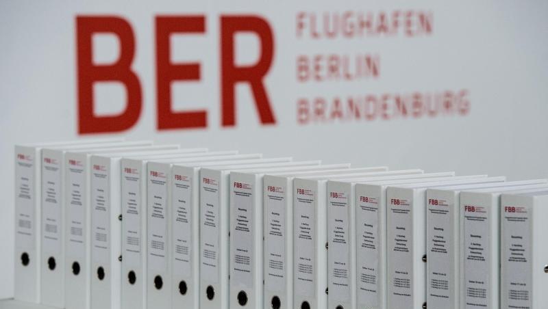 Nach sechs geplatzten Terminen ist vorgesehen, dass der BER nun im Oktober 2020 ans Netz geht. Nach sechs geplatzten Terminen ist vorgesehen, dass der BER nun im Oktober 2020 ans Netz geht.