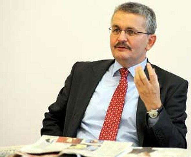 Bertram Brossardt, 53, ist Hauptgeschäftsführer der Vereinigung der Bayerischen Wirtschaft.