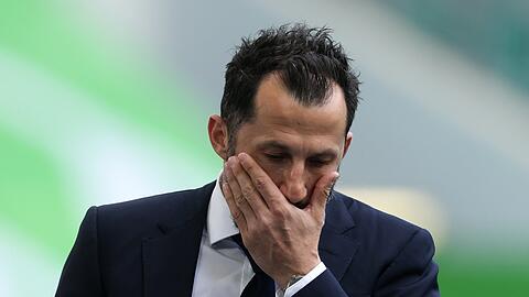 Das Bayern-Beben: Der Trainer will weg, das Team ist geschockt, Salihamidzic steht schlecht da.