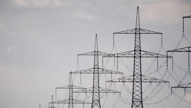 Deutschland hat in diesem Jahr weniger Strom in seine Nachbarländer exportiert als 2017. Deutschland hat in diesem Jahr weniger Strom in seine Nachbarländer exportiert als 2017.