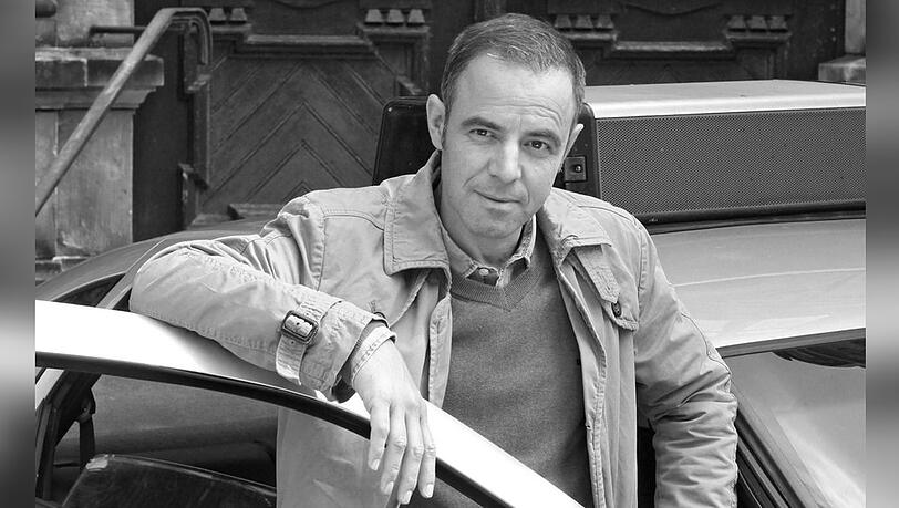 Felix Eitner verkörperte in "Polizeiruf 110" und "Alles Klara" einen Kommissar. Felix Eitner verkörperte in "Polizeiruf 110" und "Alles Klara" einen Kommissar.