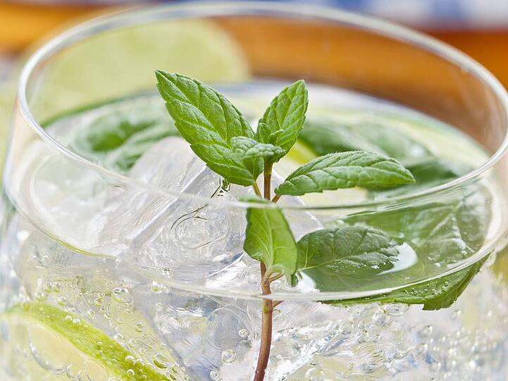 Schön erfrischend: Die brasilianische Caipirinha